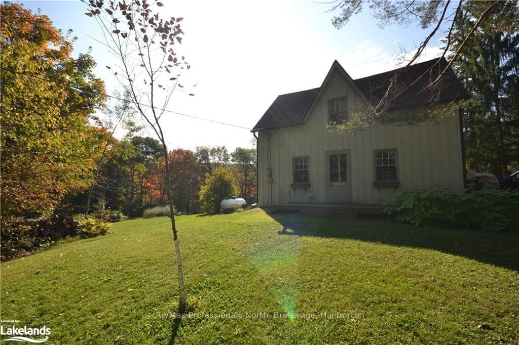 1011 STERLING Lane photo 48