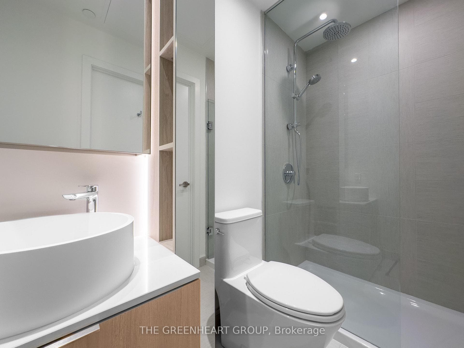 28 Ann Street Unit 2103 photo 9