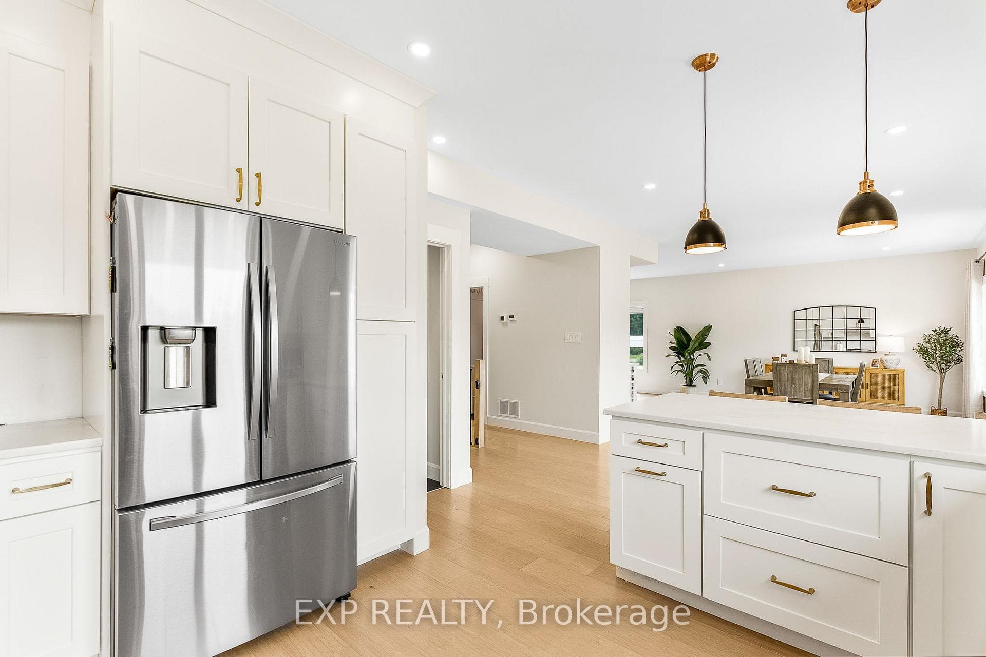 20379 Eigg Road photo 15