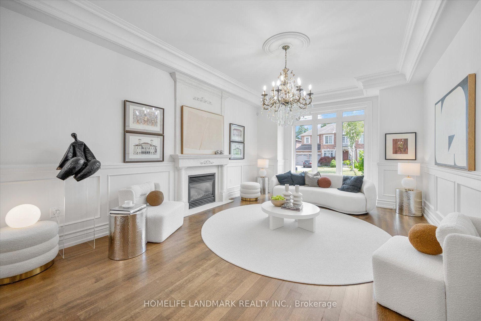92 Caines Avenue photo 3