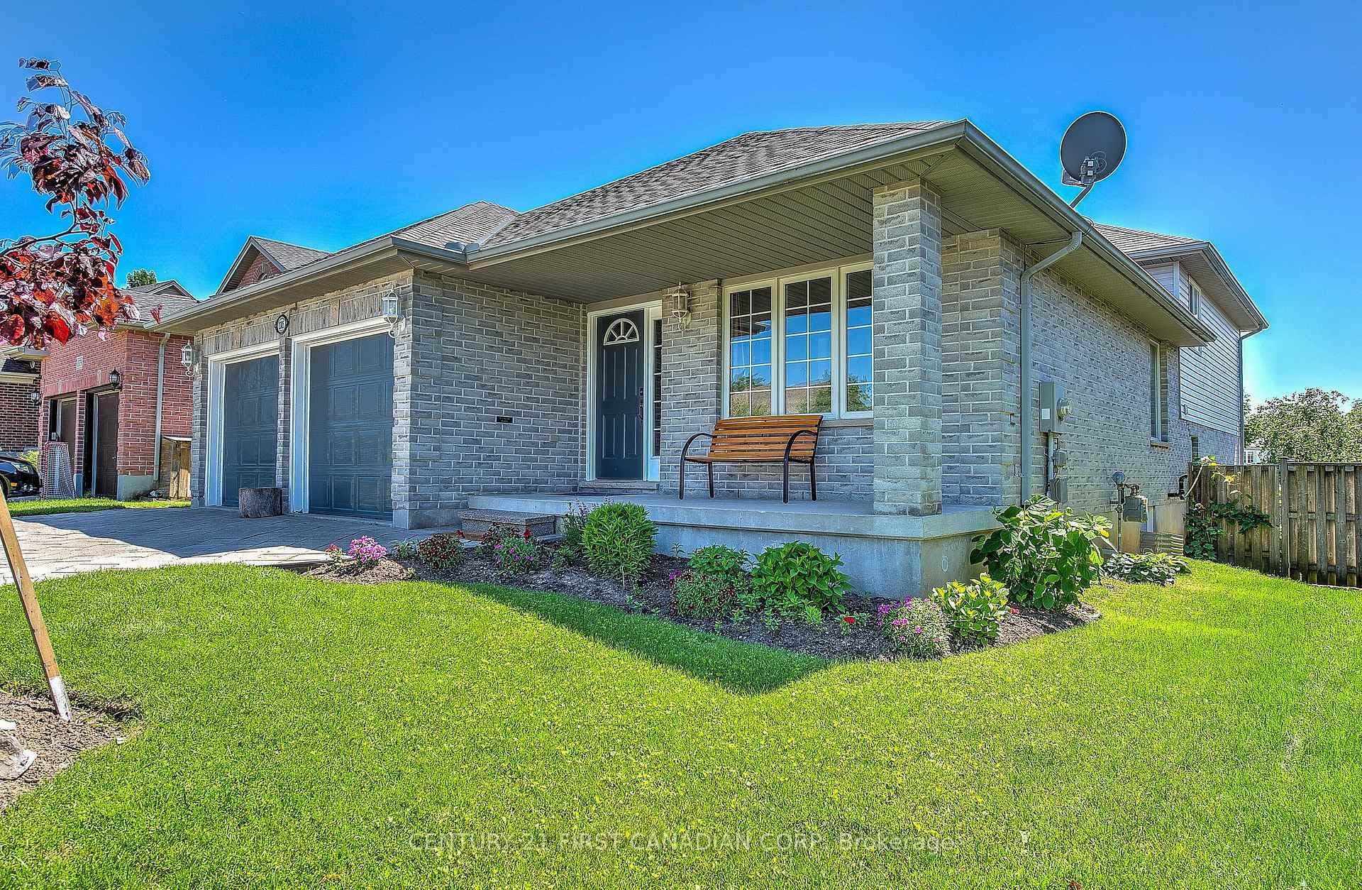 1385 BRAMBLEWOOD Street photo 4