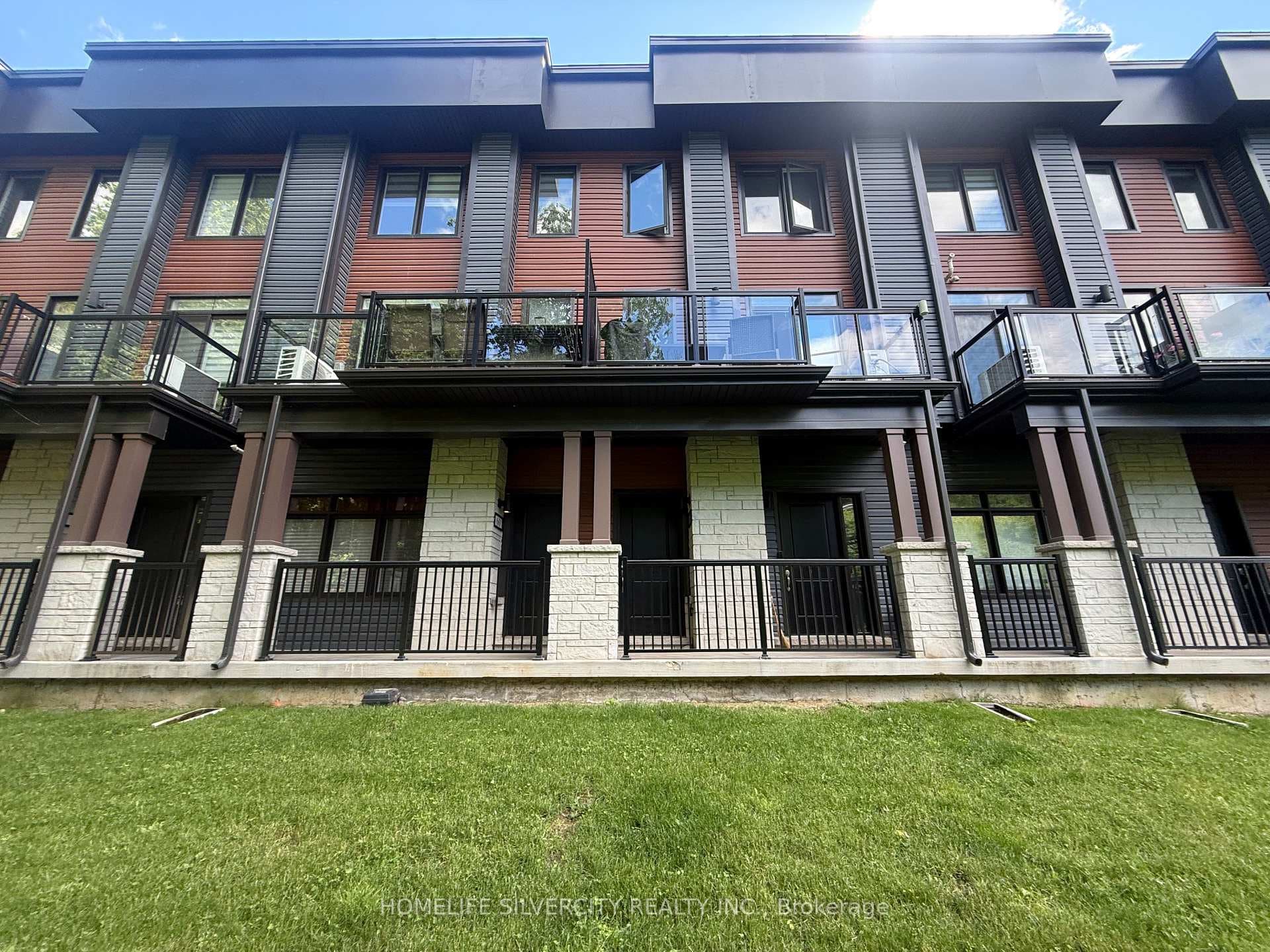 2 Willow Street Unit 61 photo 1