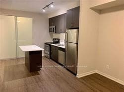 2550 Eglinton Avenue Unit 612 photo 3