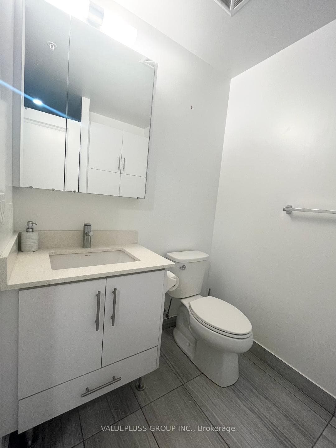 75 Oneida Crescent Unit 1506 photo 15