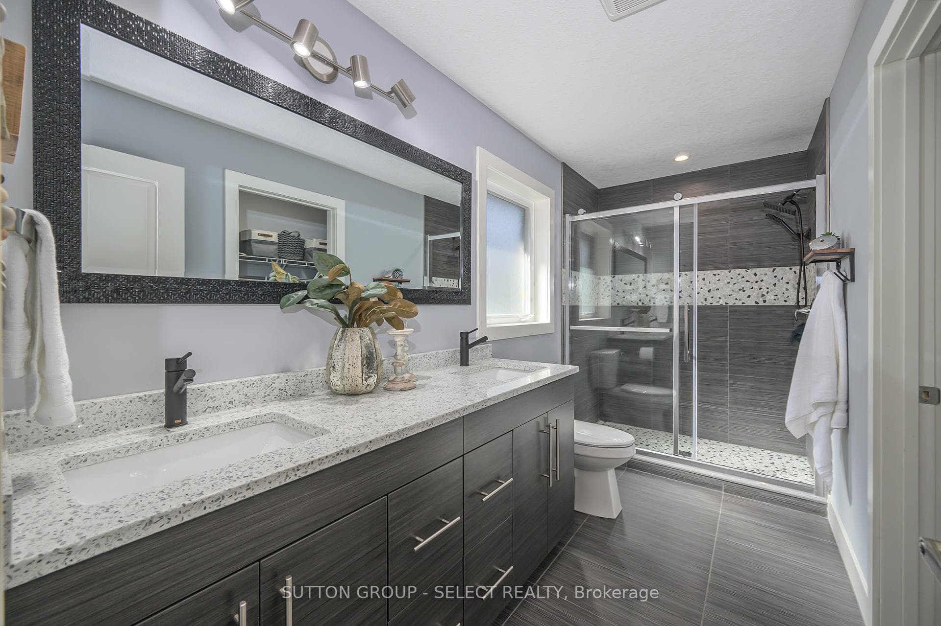 38 Elliott Trail Unit 17 photo 16