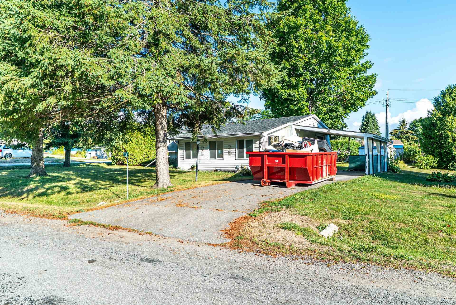 29 Macal Drive photo 4
