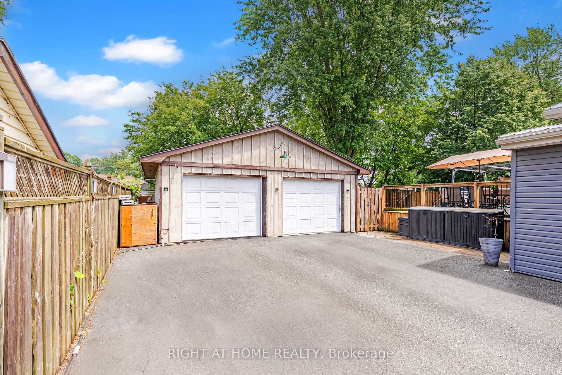 273 Alma Street photo 3