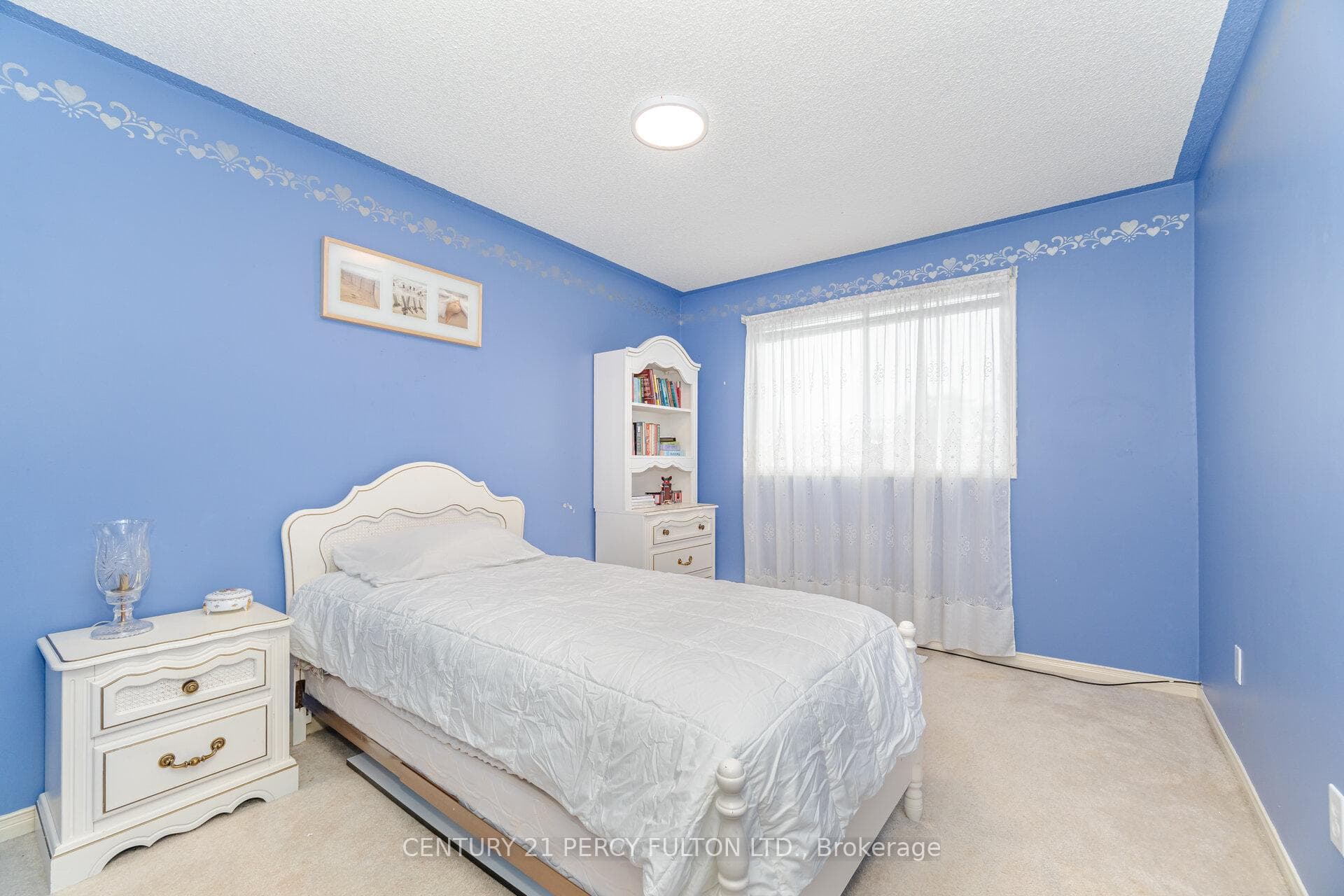 1399 Anton Square photo 30