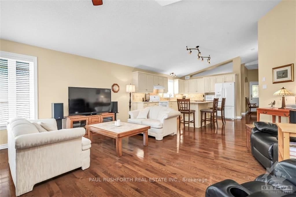 169 GRANITE Court photo 10