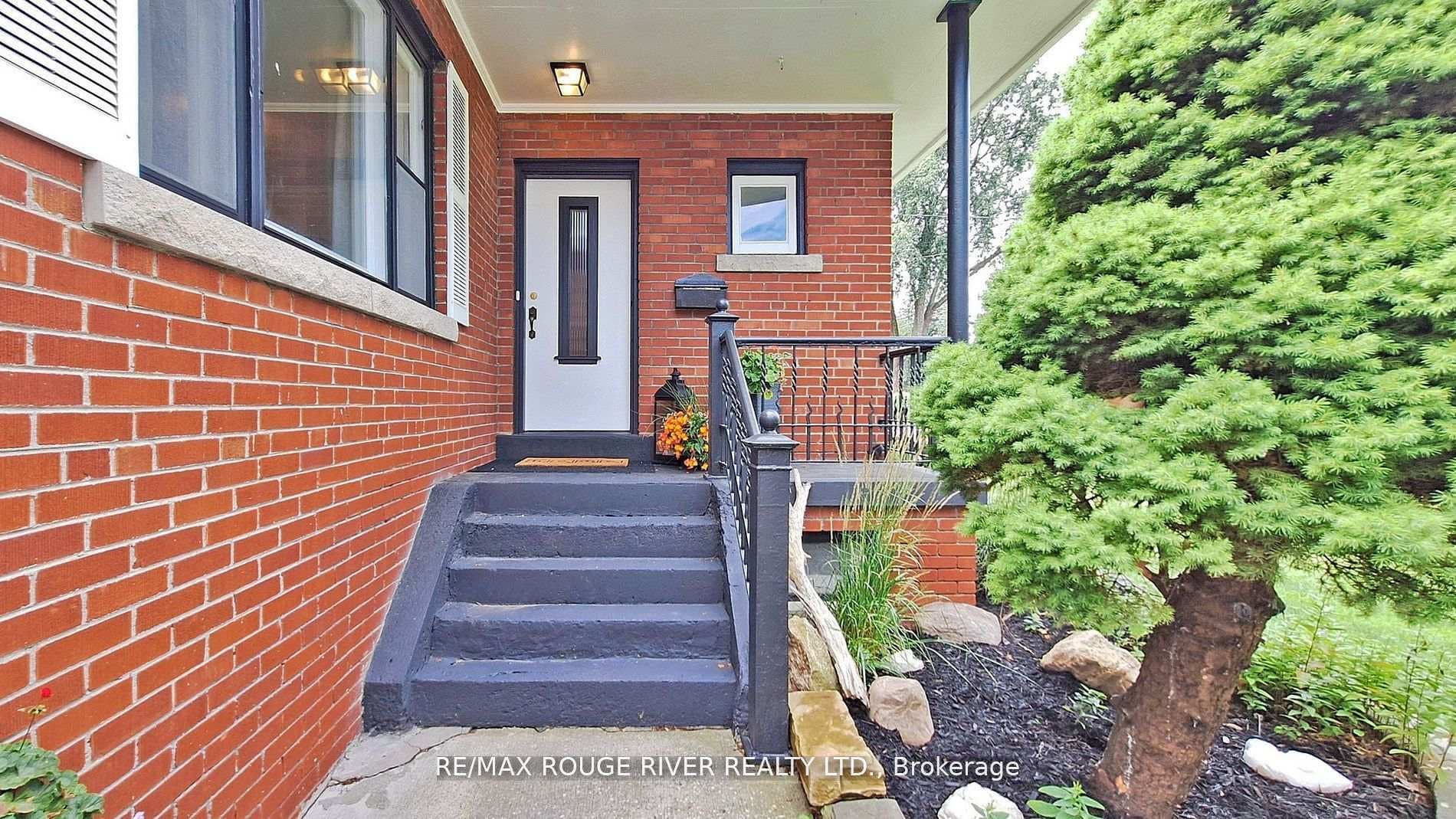 441 Rouge Hills Drive photo 5