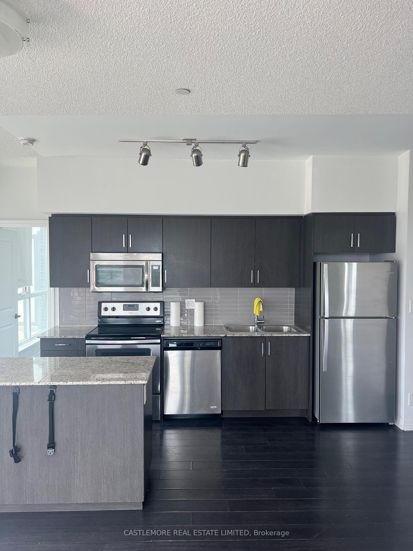 80 Esther Lorrie Drive Unit 1213 photo 10