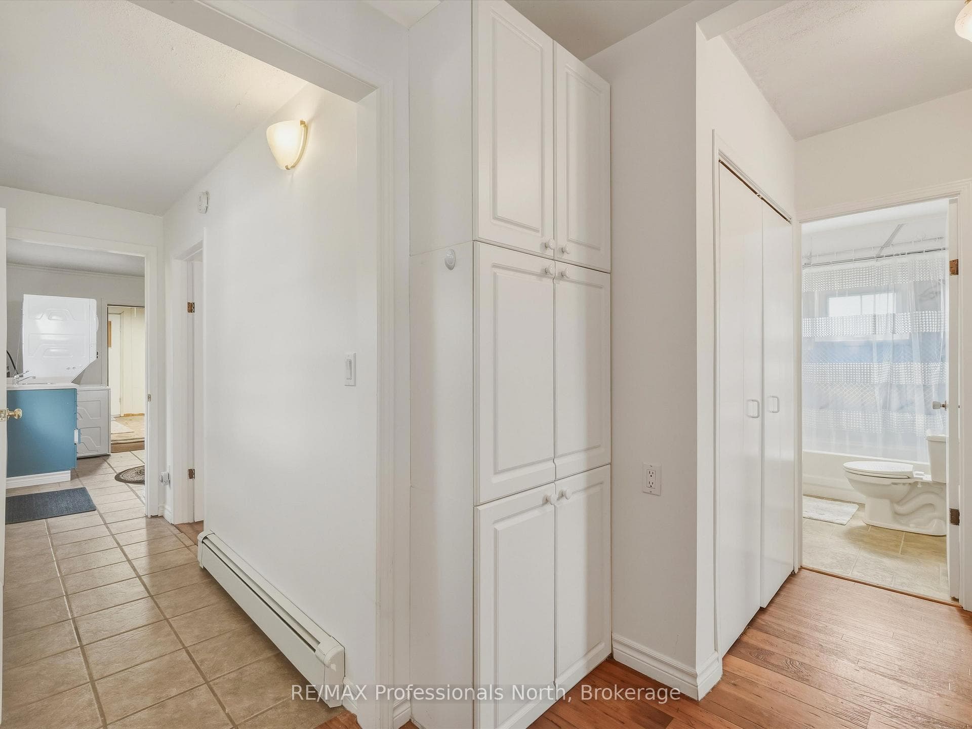 213 James Street photo 15