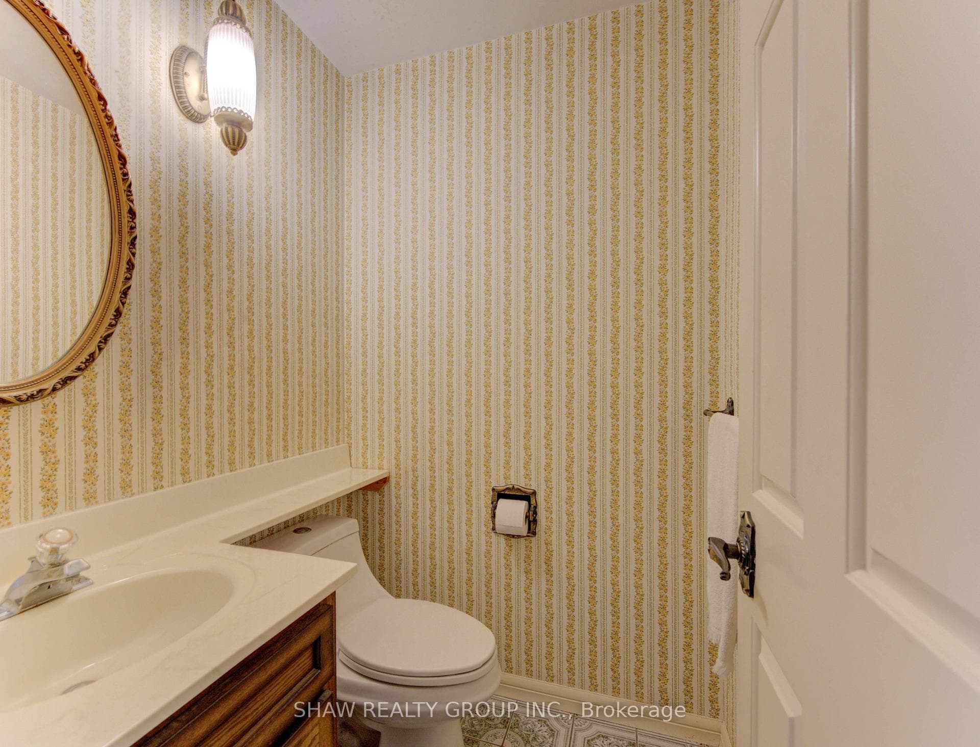 32 Brookview Court photo 7