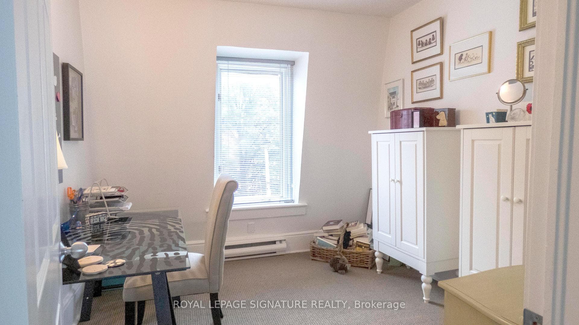 623 Wellington Street Unit A photo 15