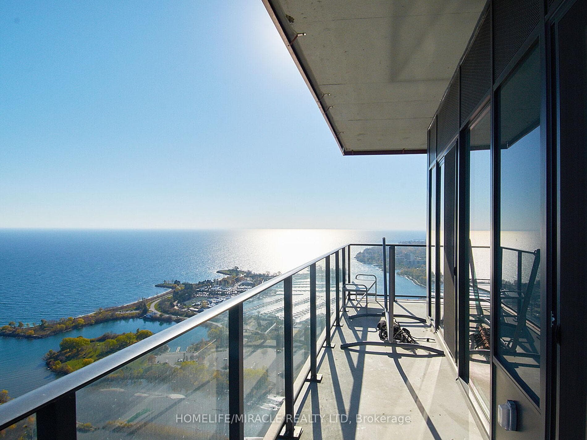 20 Shore Breeze Drive Unit 4707 photo 13