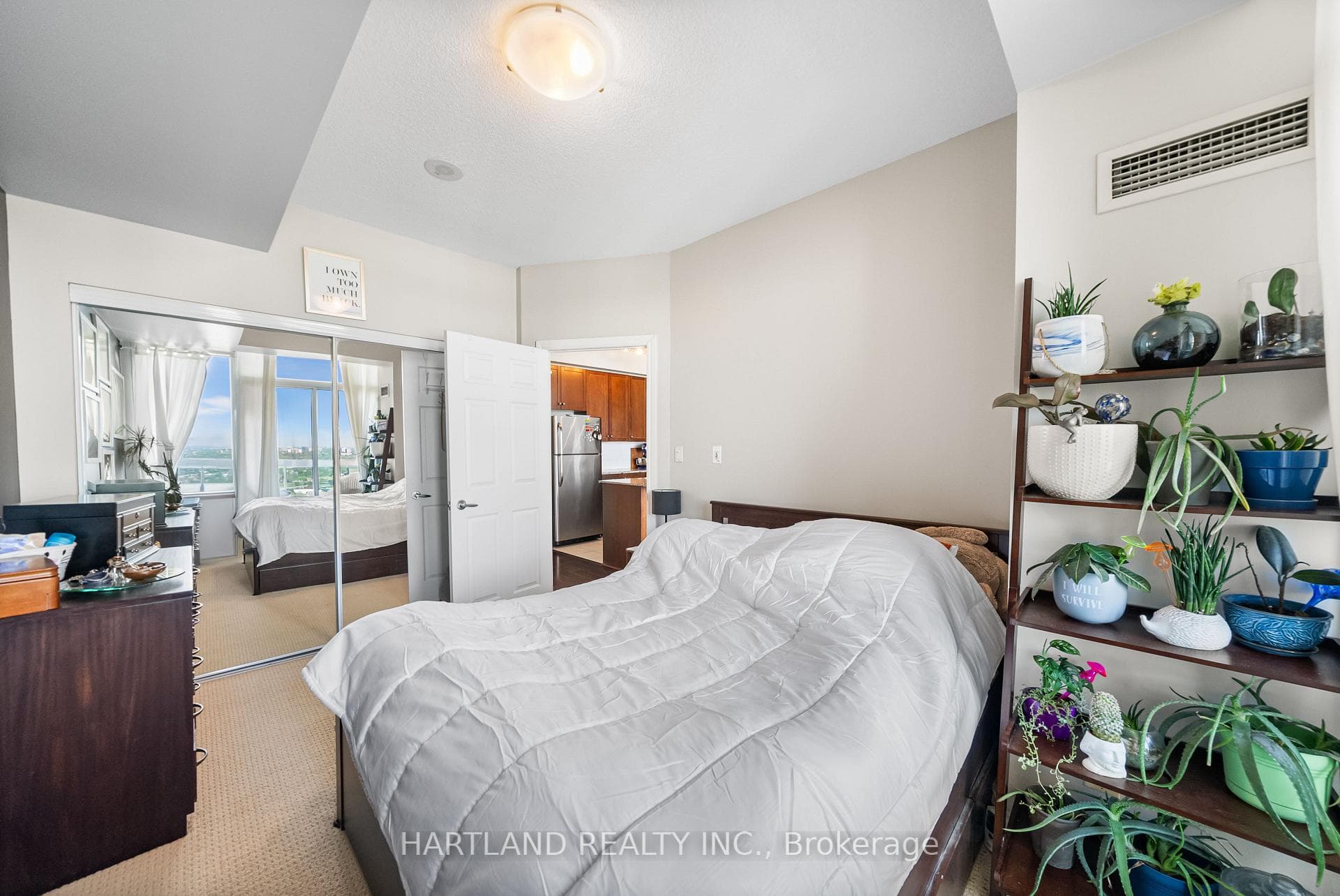 3504 Hurontario Street Unit 2701 photo 21