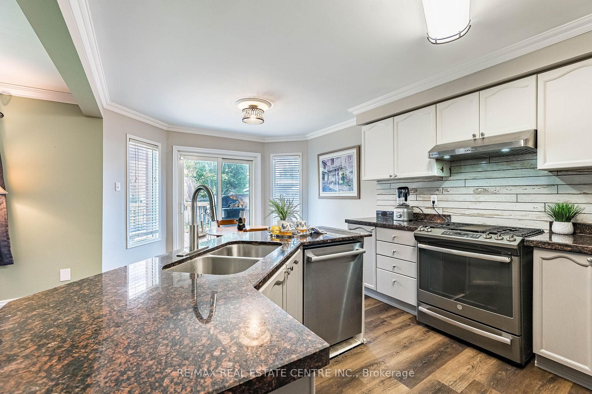 14231 Argyll Road photo 16