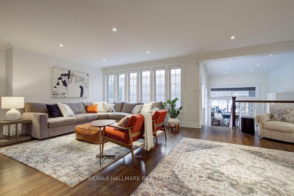 19 Whitney Avenue photo 19