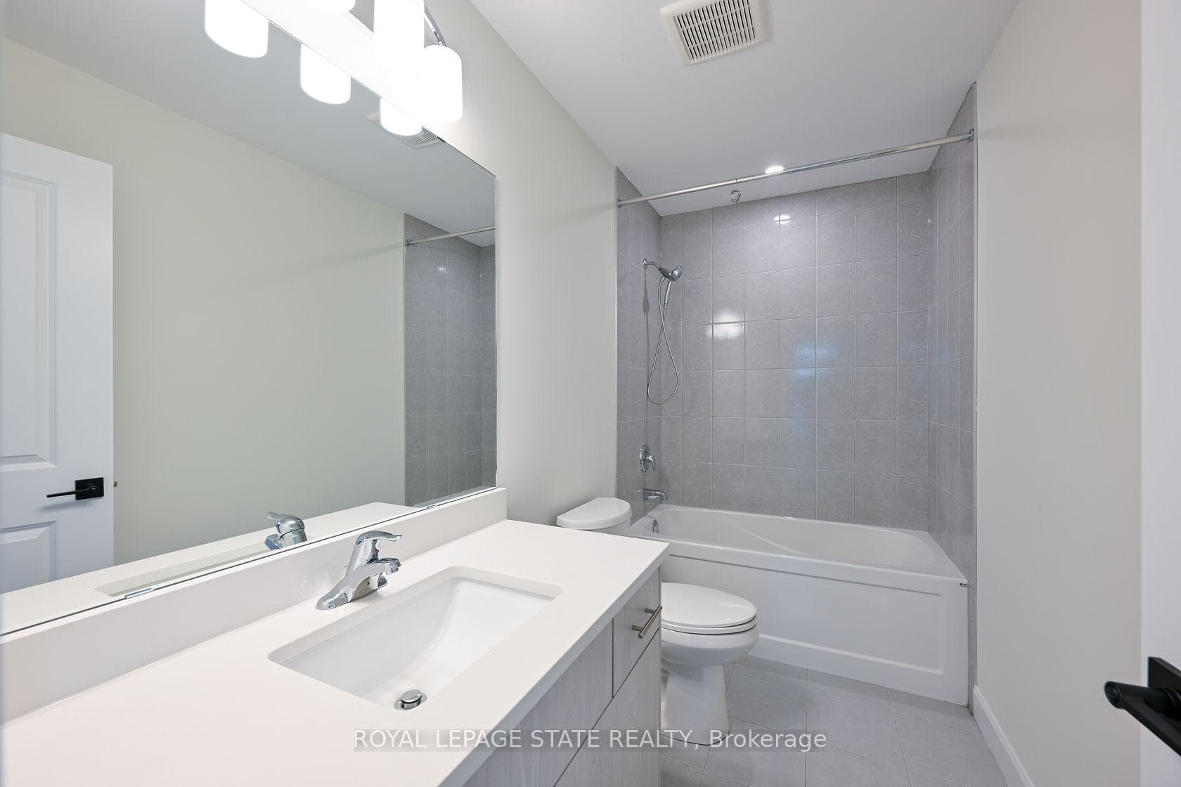 46 Southam Lane photo 34