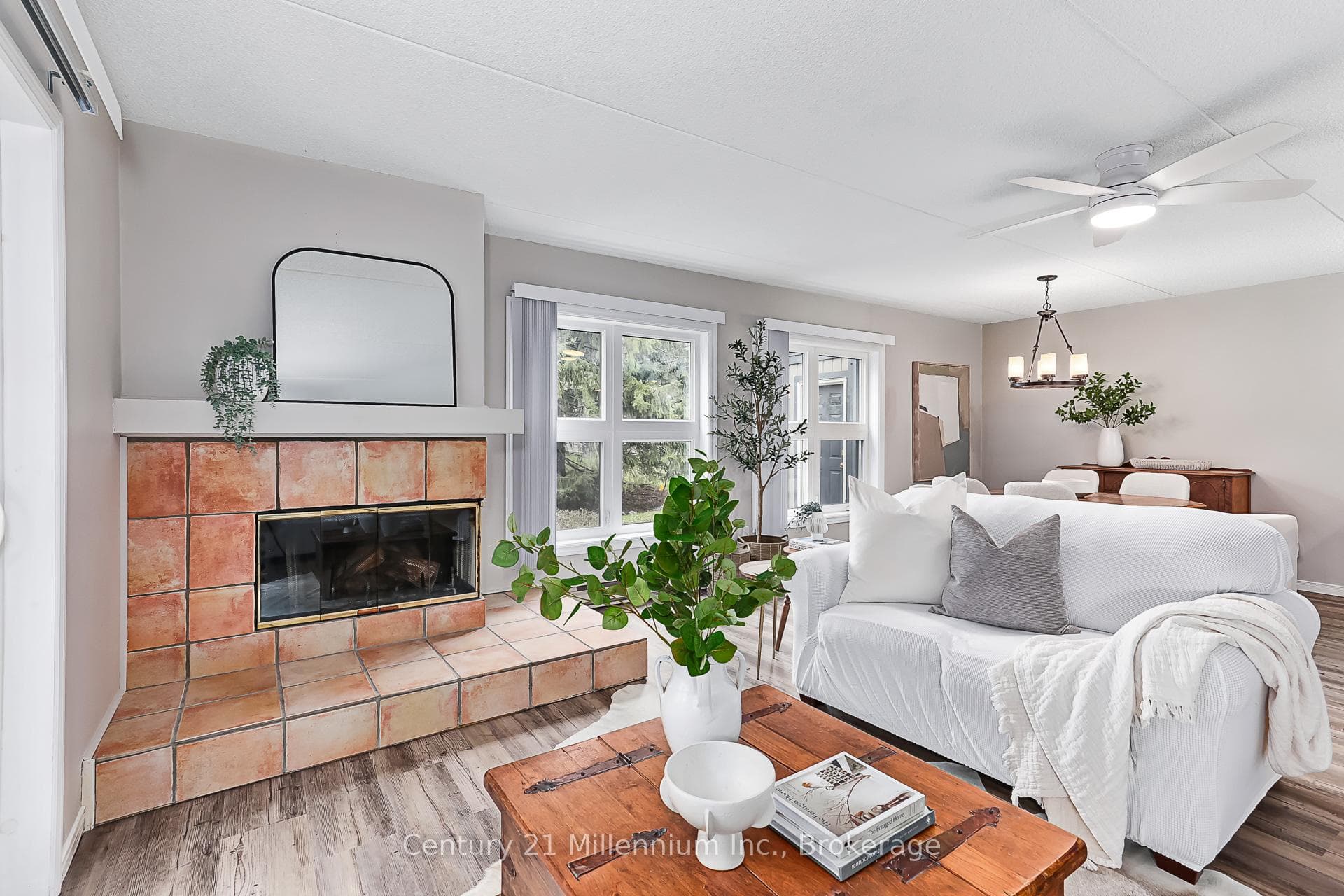 409 Mariners Way photo 6