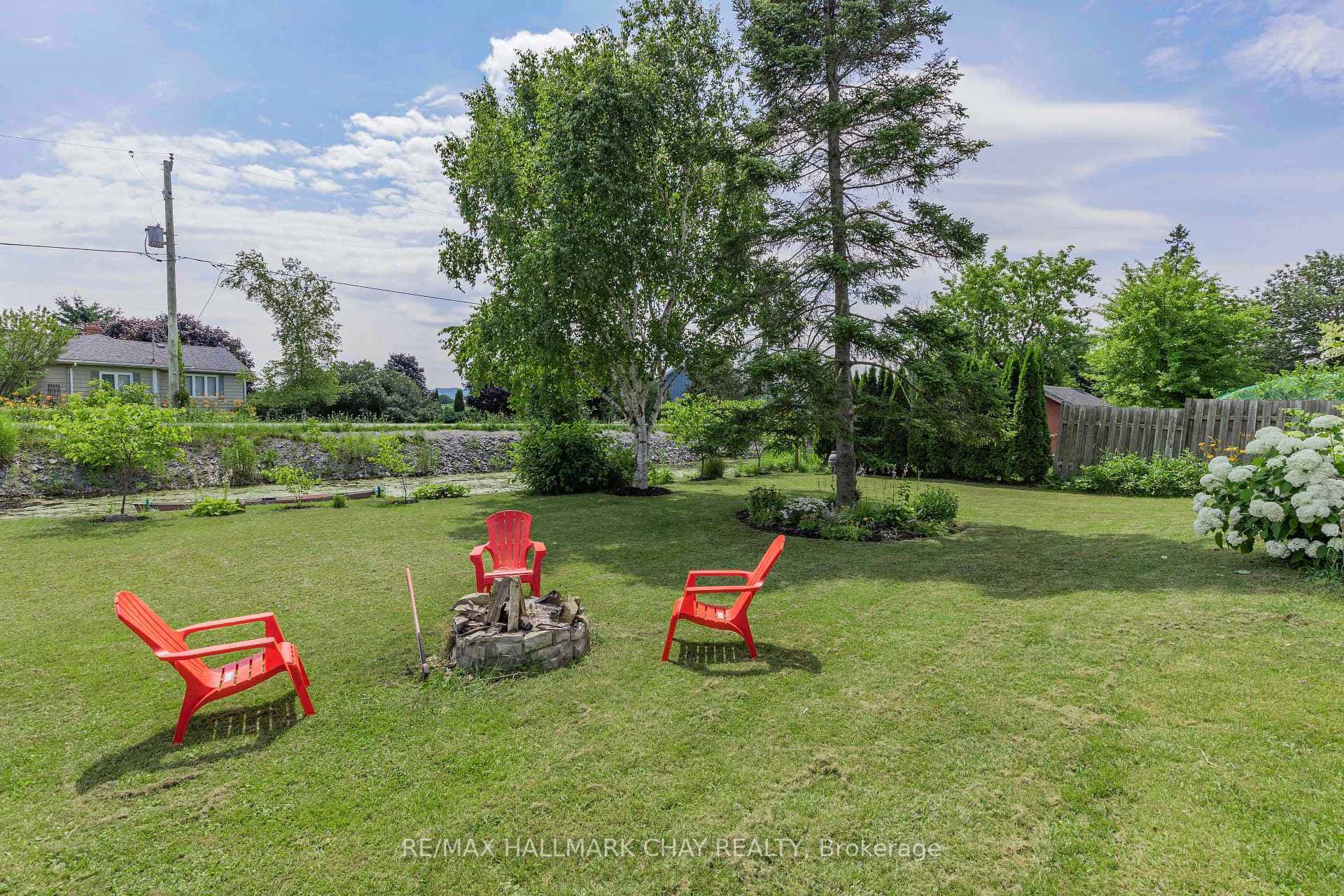 55 Townsend Avenue photo 25