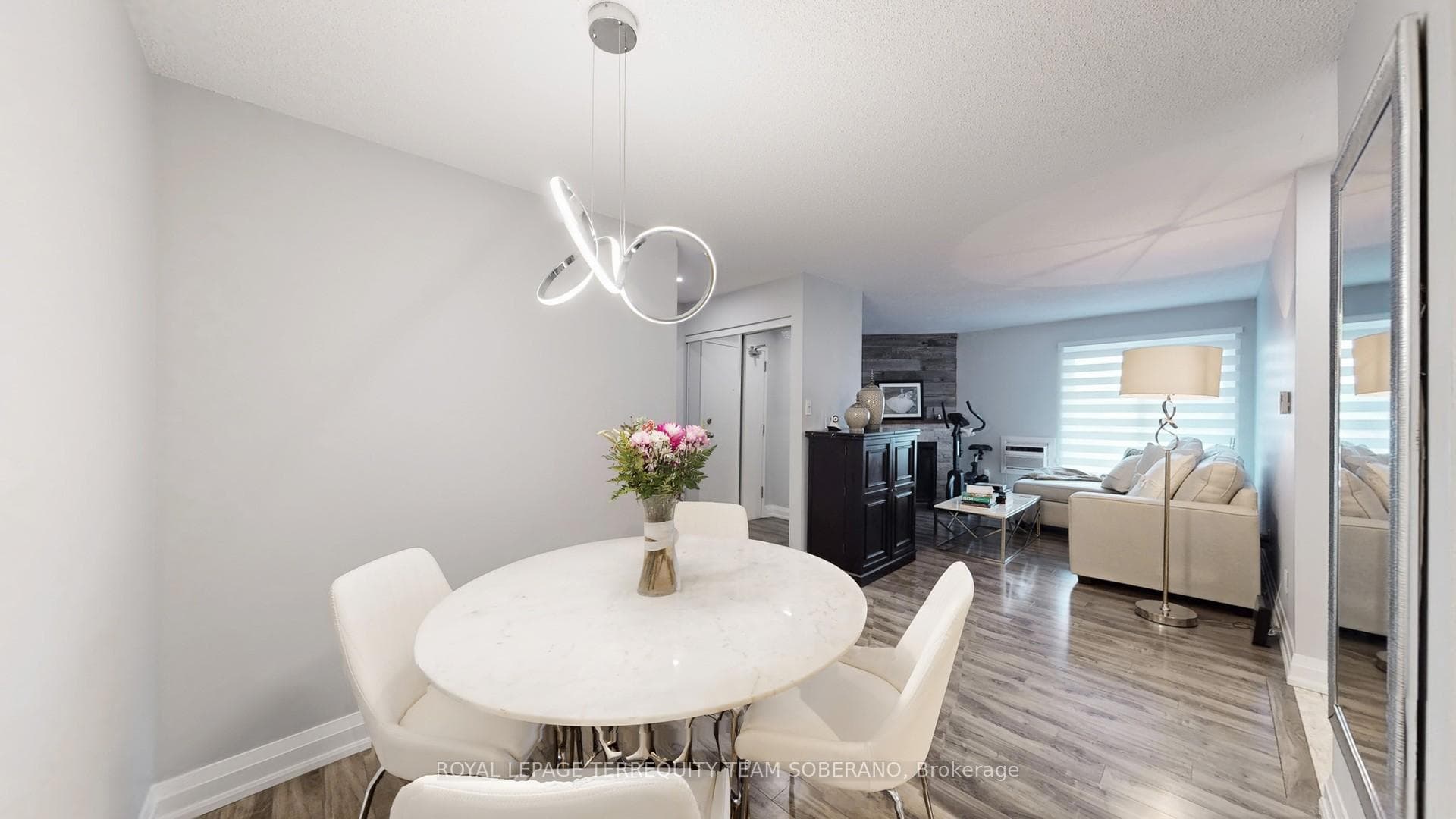 1450 Glen Abbey Gate Unit 721 photo 13