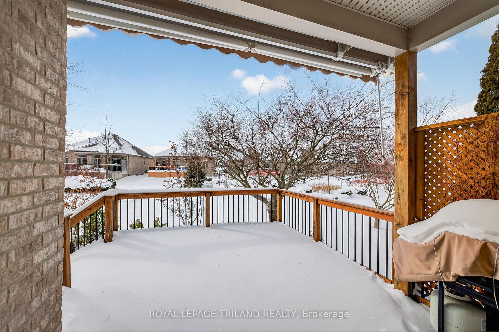 3278 Colonel Talbot Road Unit 202 photo 17