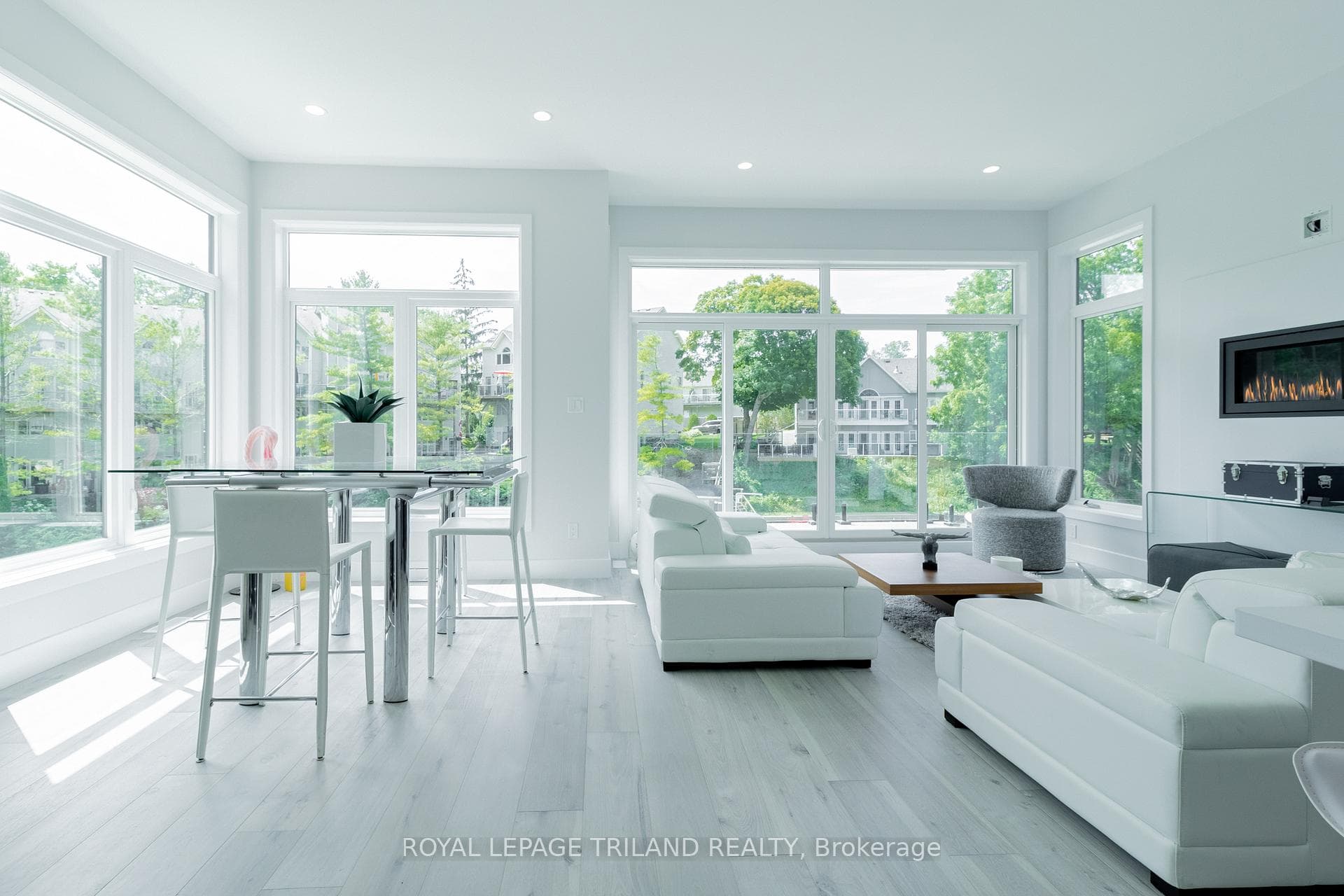 Quick preview of this stellar interior!