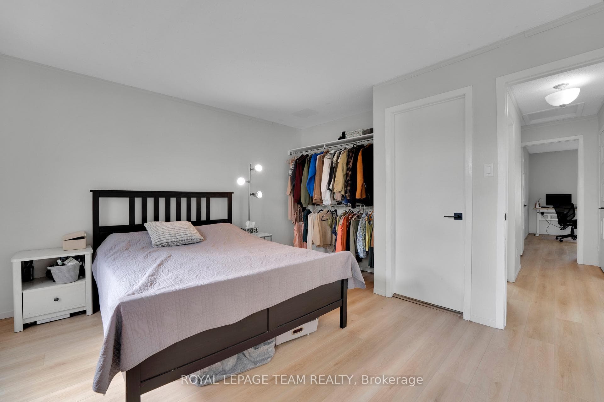 282 Dalehurst Drive photo 19