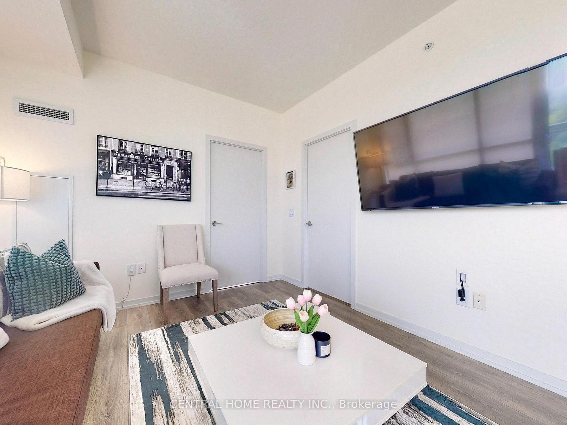 3237 Bayview Avenue Unit 1207 photo 10