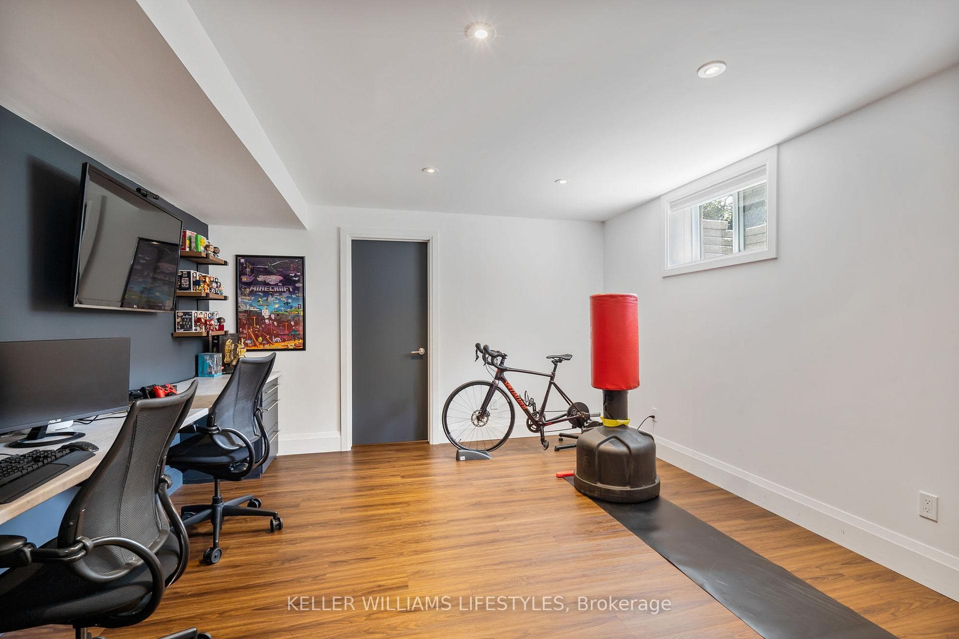 1776 Riverbend Road photo 32