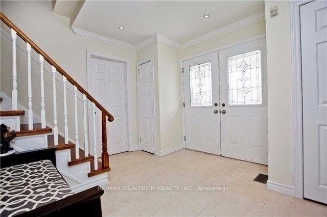 328 Spring Garden Avenue photo 2