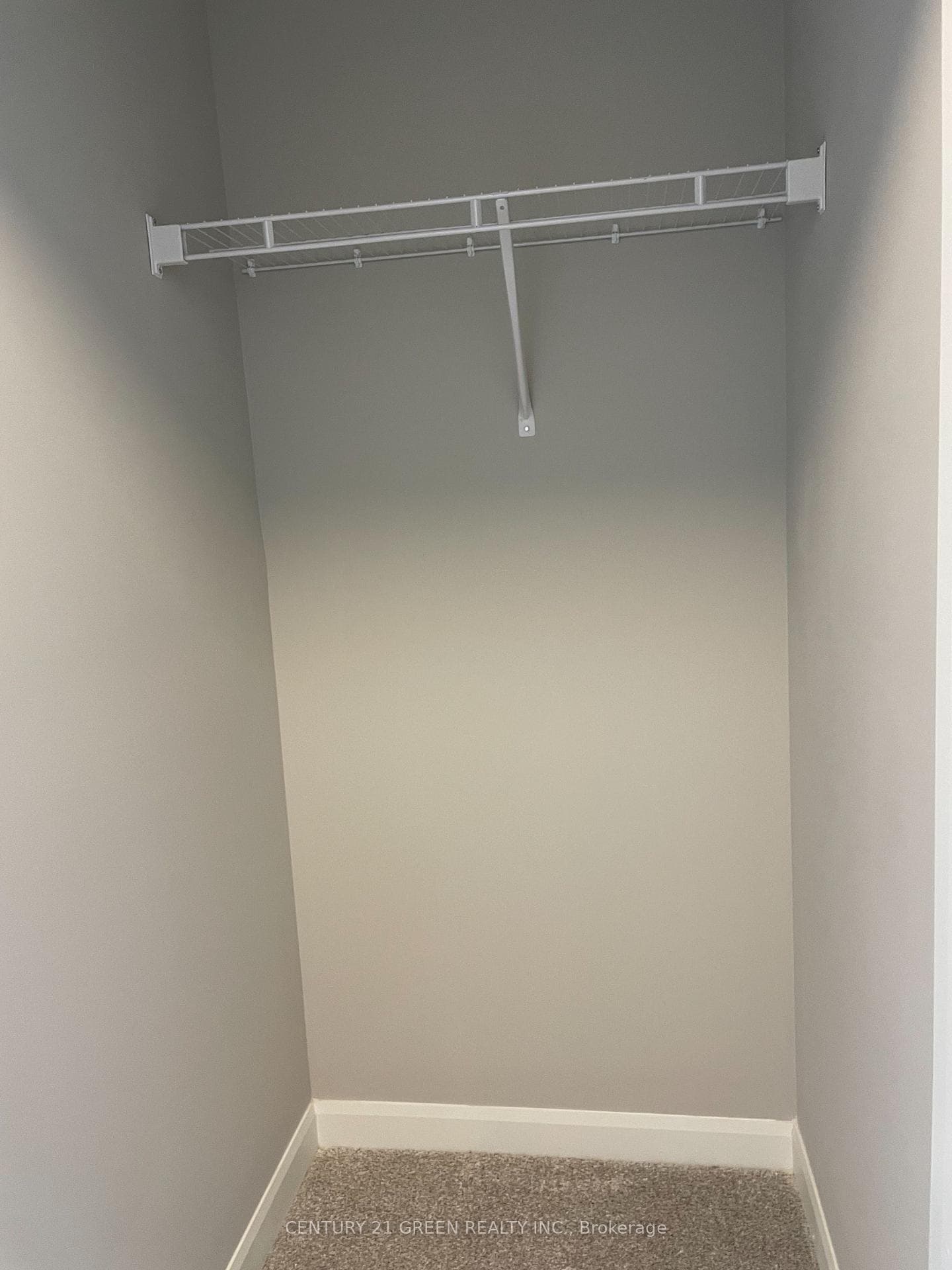 708 Woolwich Street Unit 219 photo 13
