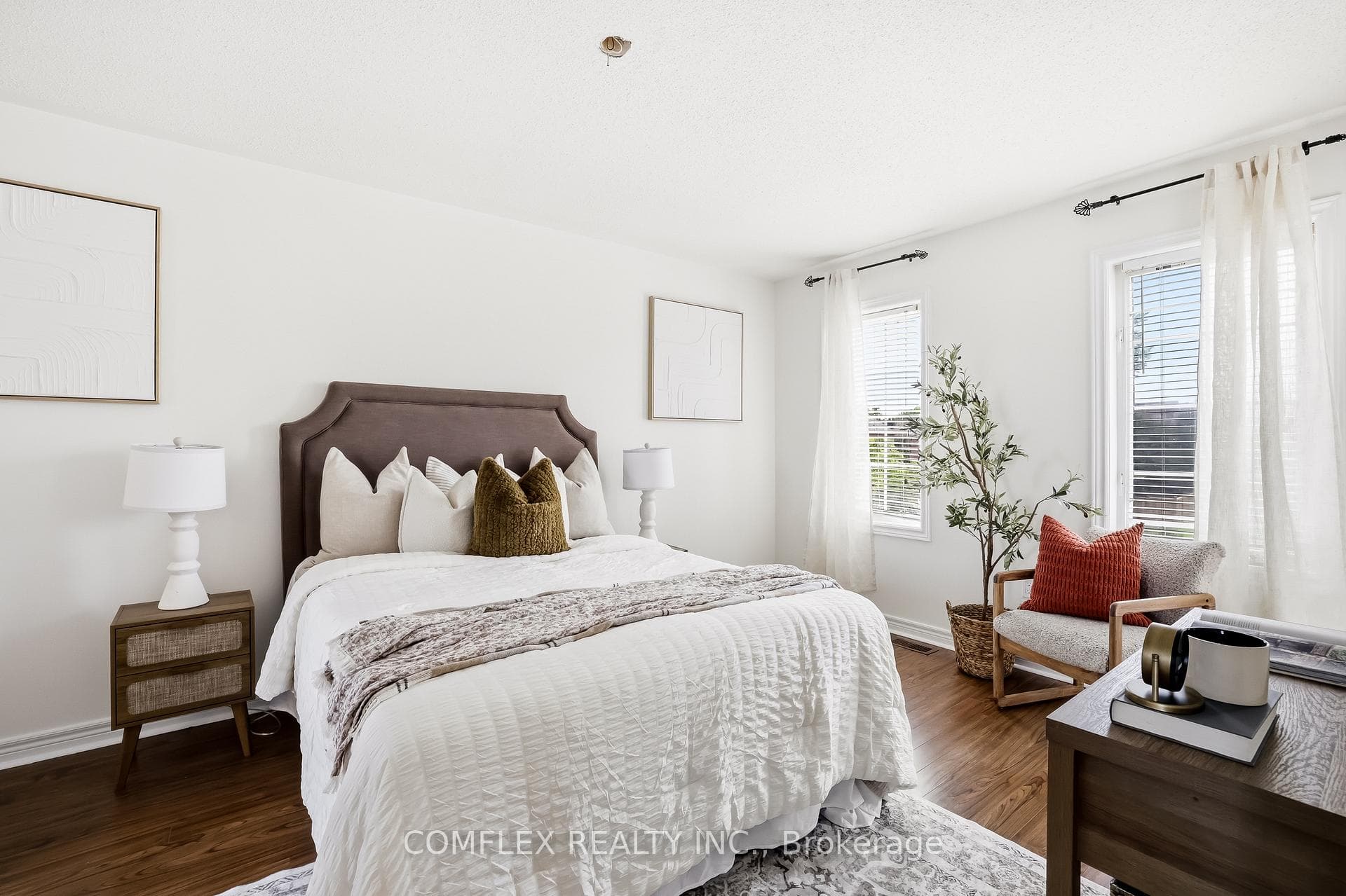 2 Armitage Crescent photo 22