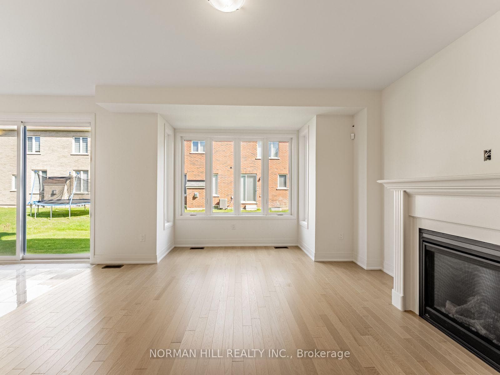 9 Lilestone Drive photo 9