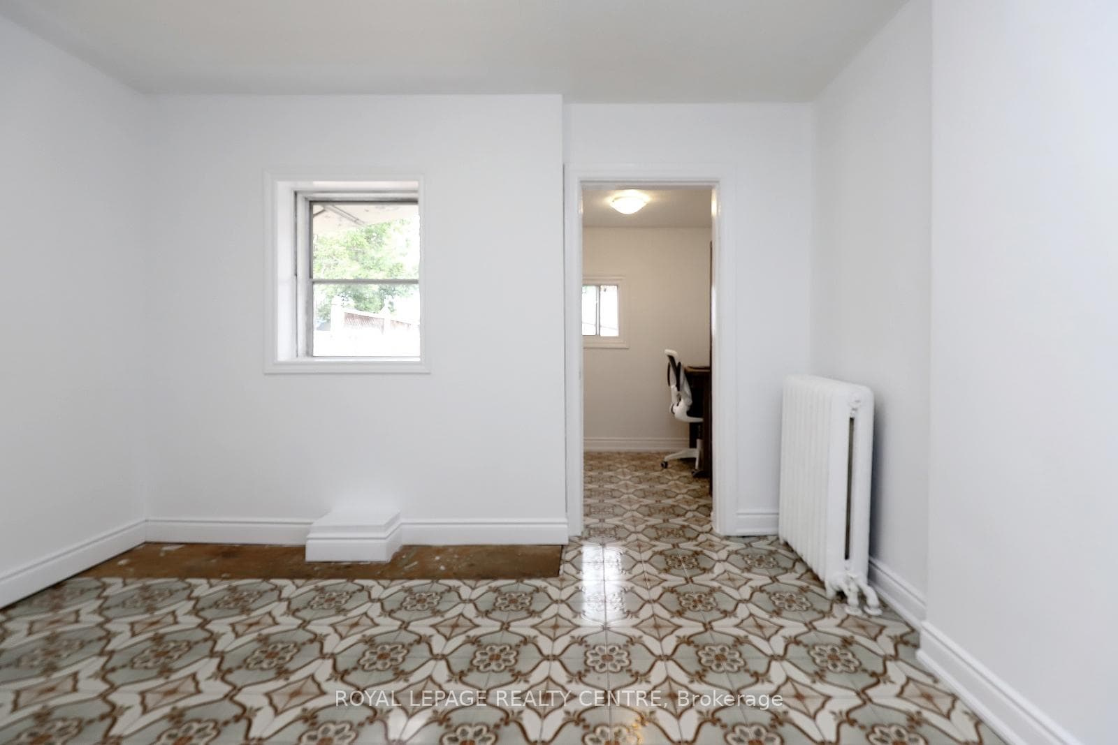 433 Glenholme Avenue photo 11