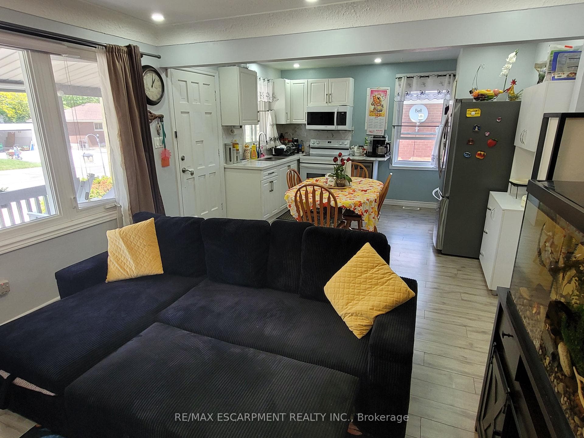 239 WEST 18TH Street photo 14