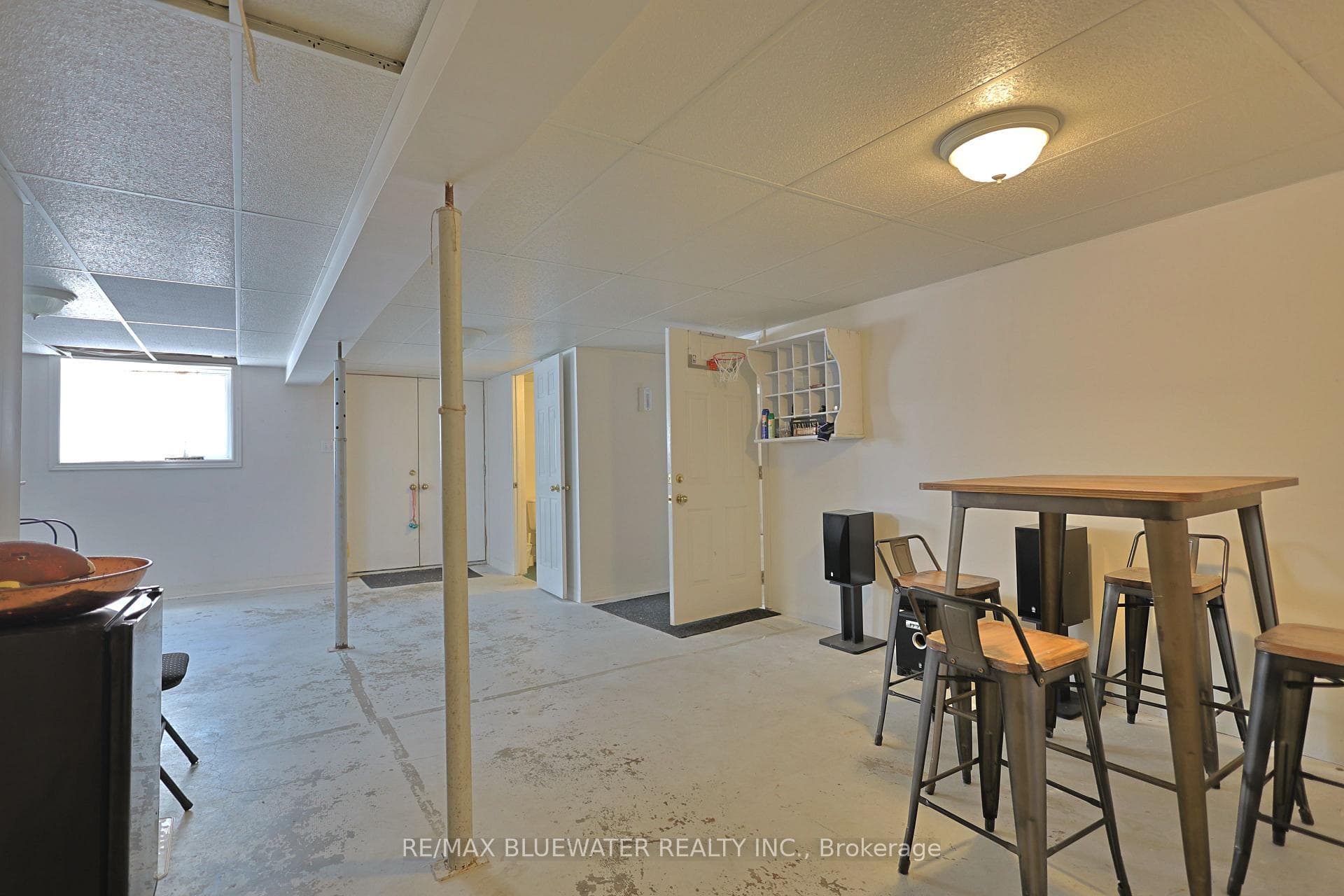 75 River Road photo 18