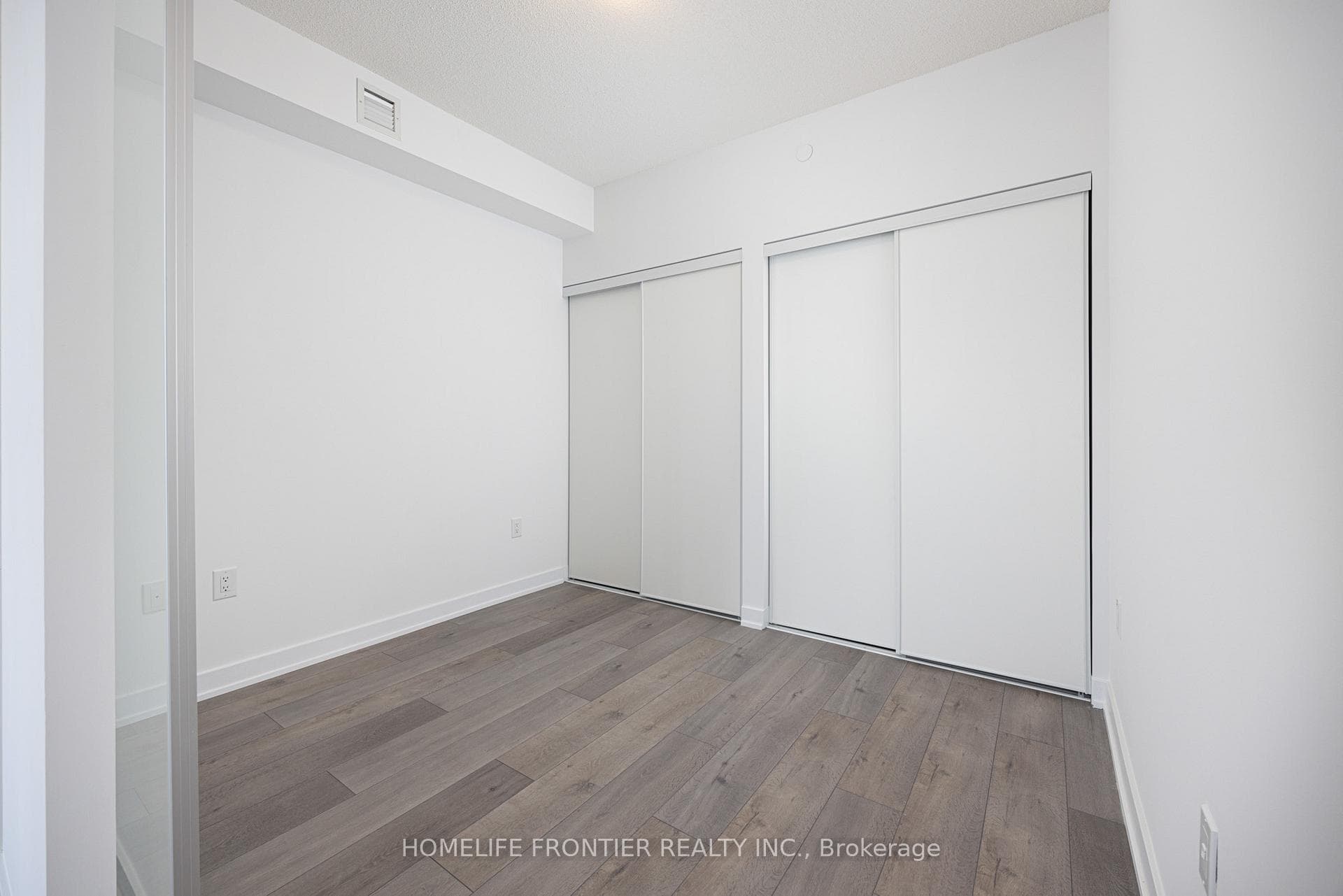 38 Honey Crisp Crescent Unit 819 photo 17