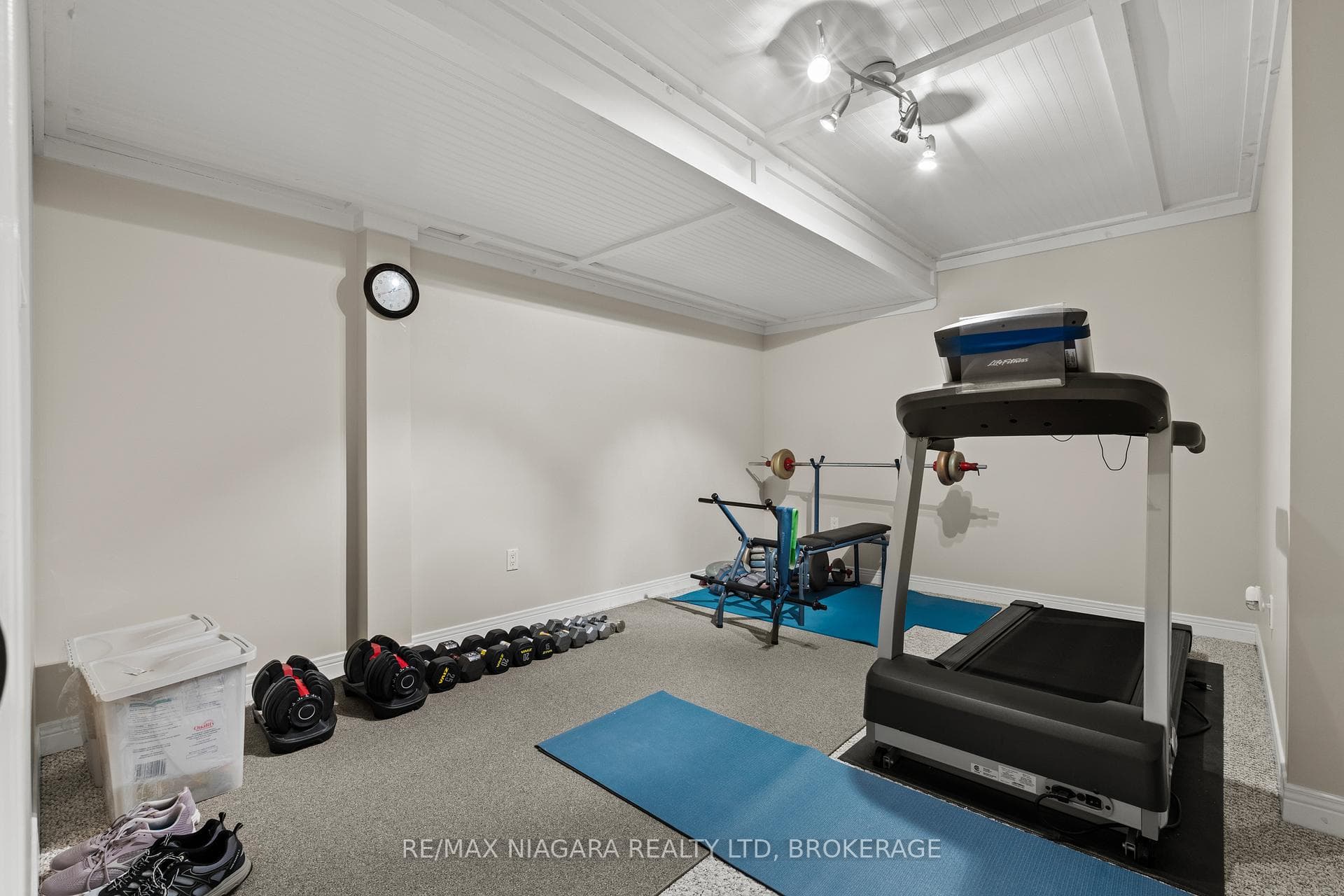111 Pearson Road photo 26