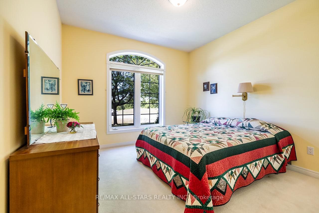 167 Southcrest Drive photo 18