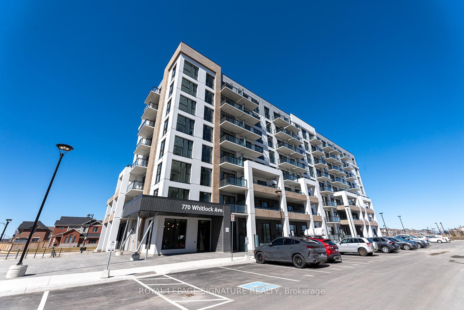 770 Whitlock Avenue Unit 809 photo 27