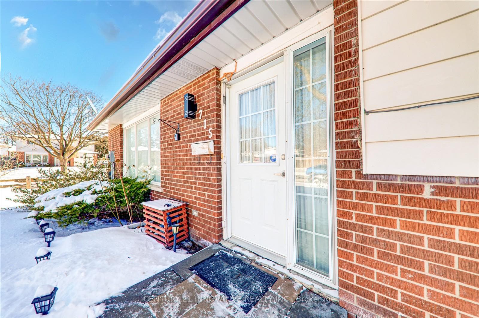 715 Greenoch Court photo 6