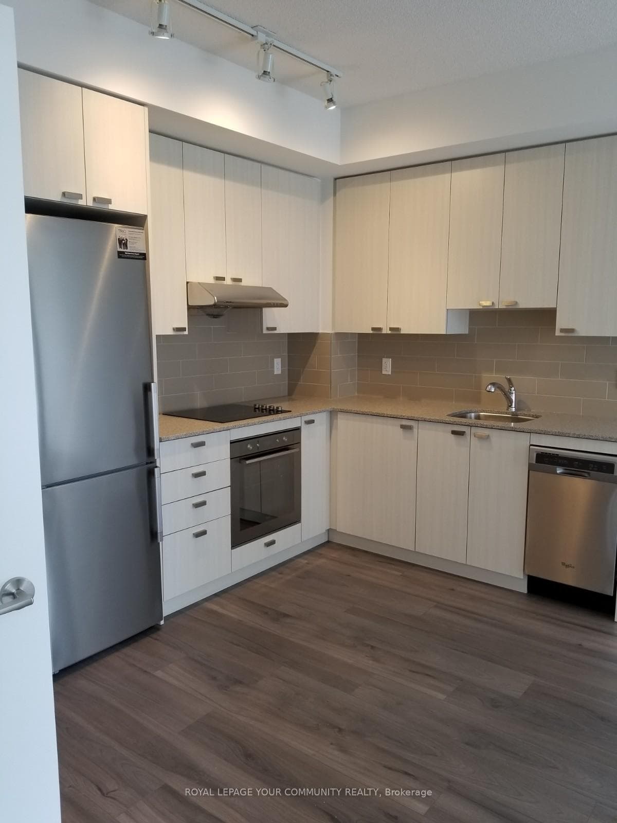 50 Ann O'reilly Road Unit 907 photo 5