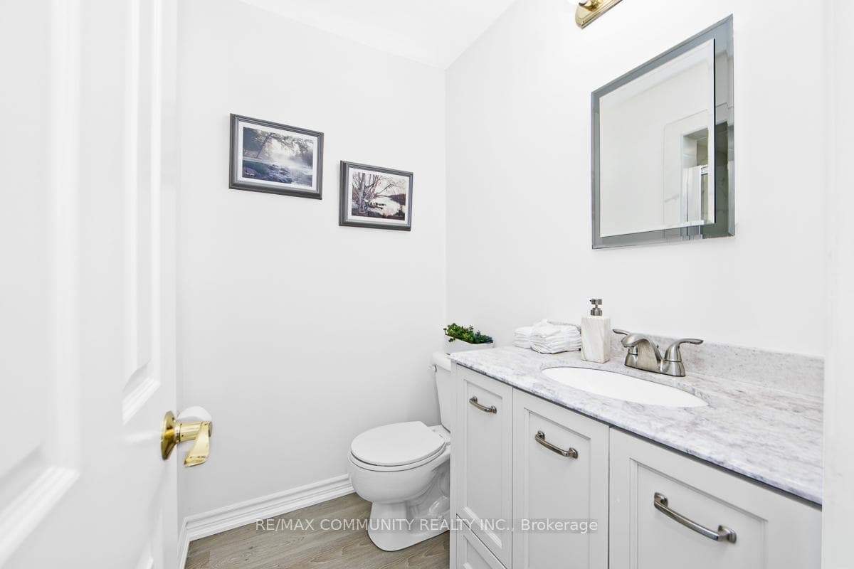 283 Braymore Boulevard photo 15