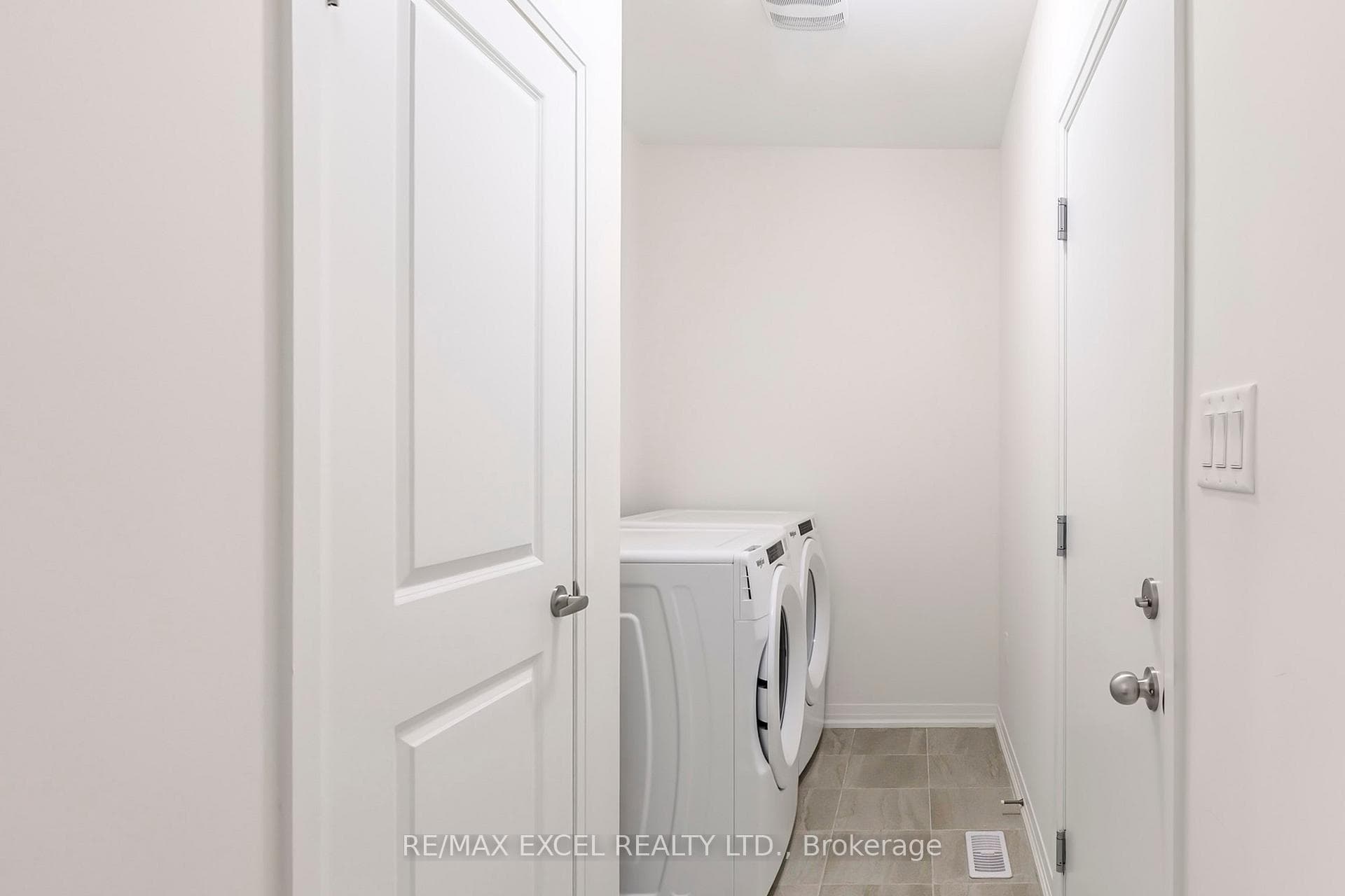 2614 Hibiscus Drive photo 21