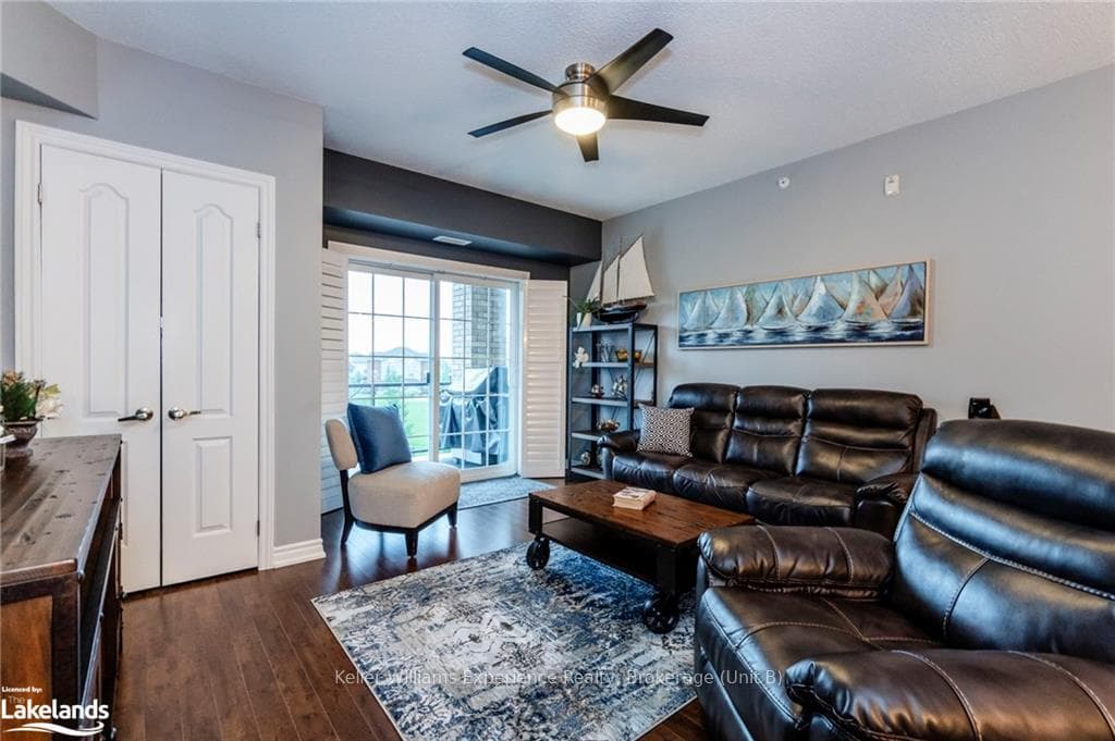 41 FERNDALE Drive Unit 305 photo 17