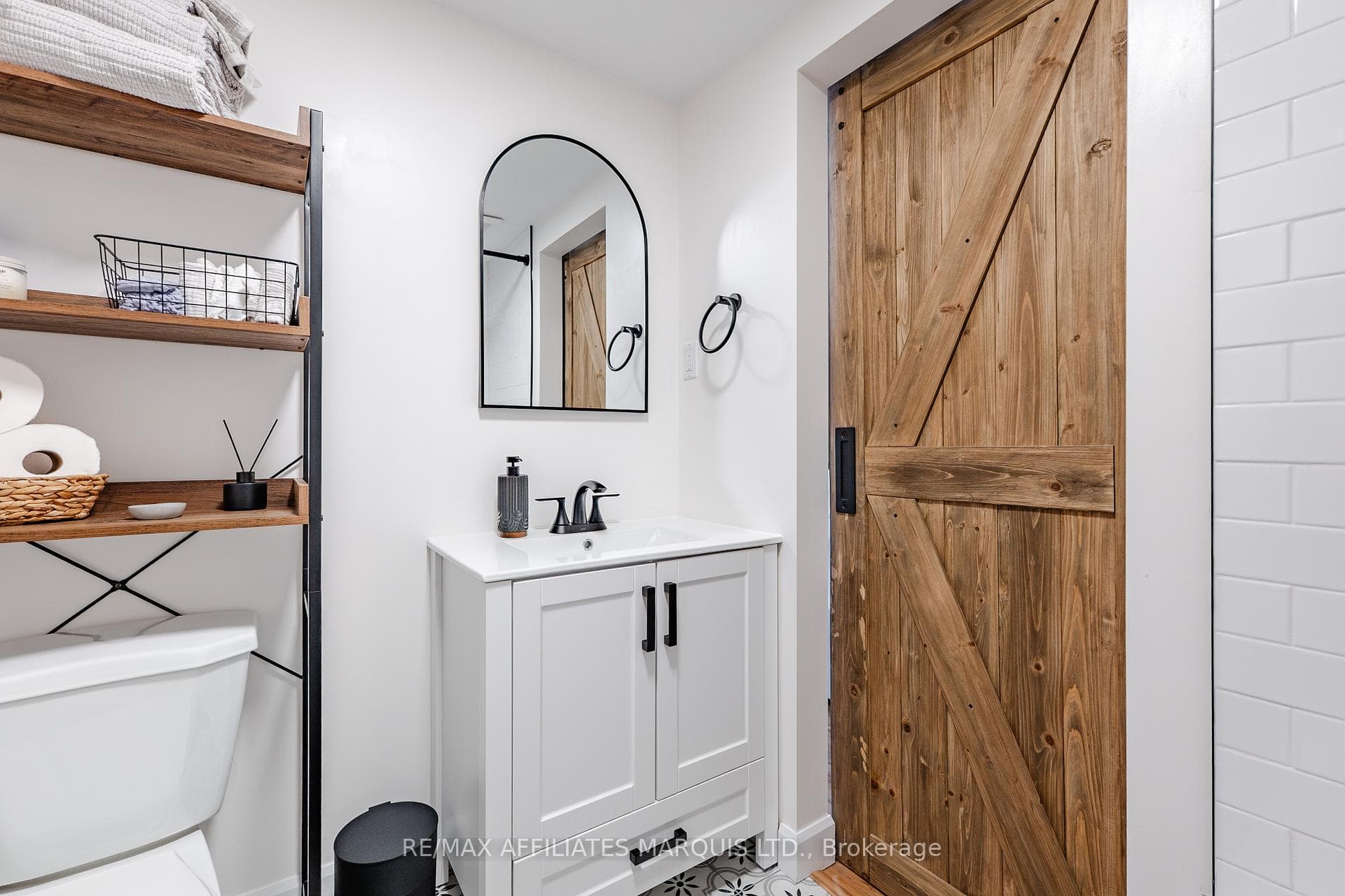 1436 St Michel Avenue photo 38