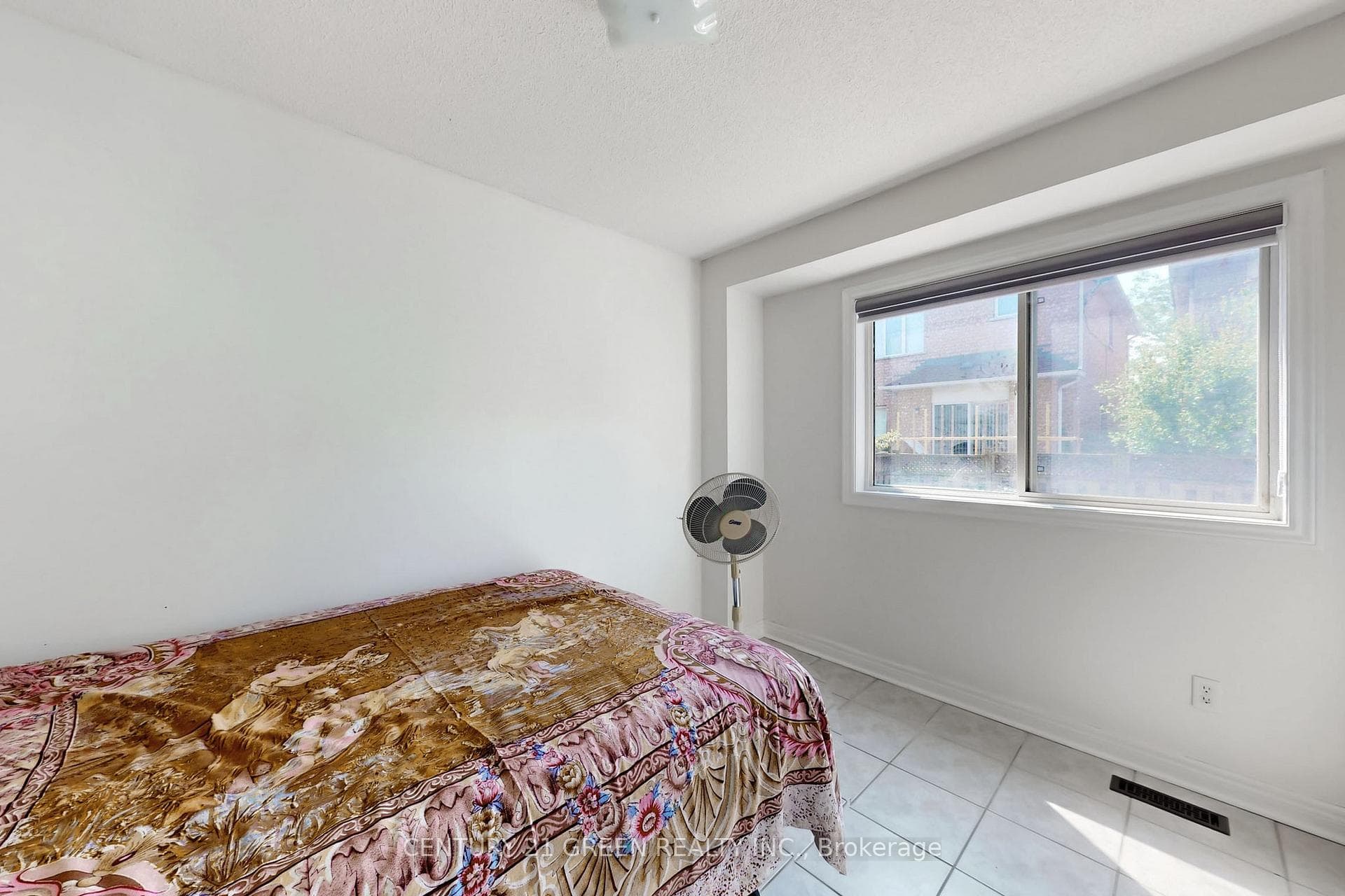 157 Wright Avenue photo 32