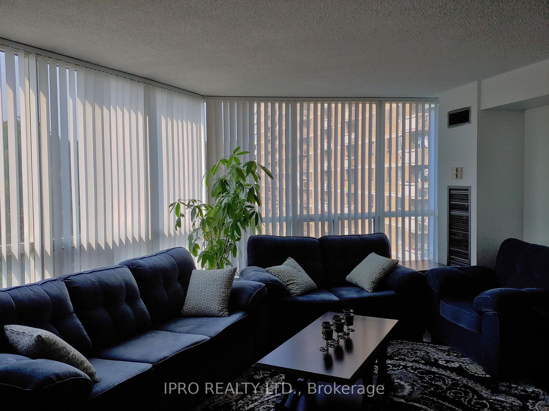 3050 Ellesmere Road Unit 914 photo 27